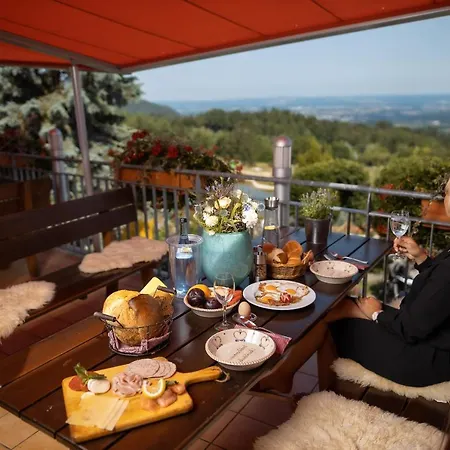 ホテル Landgasthof Deutsches Haus Kg