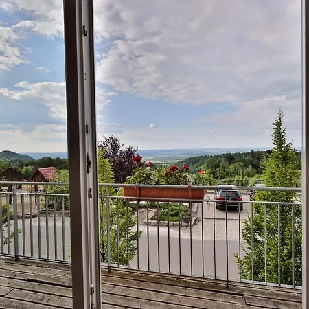 호텔 Landgasthof Deutsches Haus Kg 3*