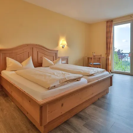 Hotel Landgasthof Deutsches Haus Kg Weilheim an der Teck